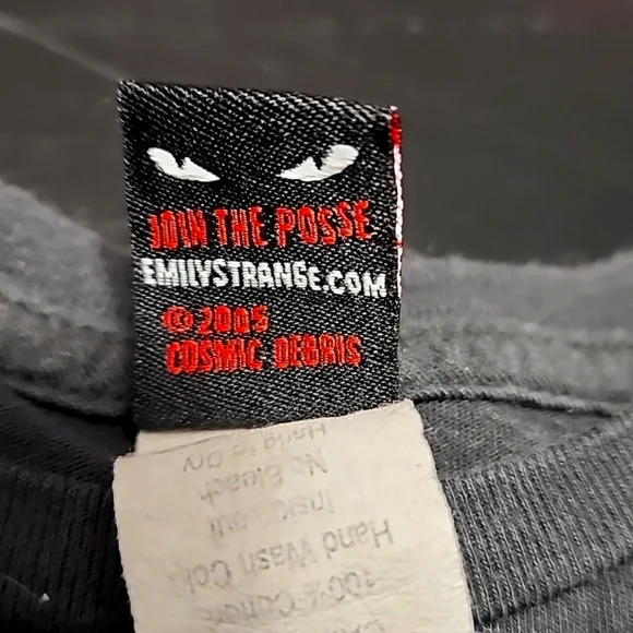 Vintage Emily The Strange Rare Graphic Tee Shirt Plus Size 2 - Picture 7 of 7